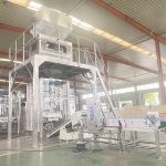 Ein Satz automatische 1-3,5 kg Waschpulver-Verpackungsmaschine zur Auslieferung bereit.