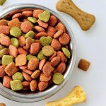 Automatische Produktionslinie zum Ballenpressen von Haustierfutterbeuteln